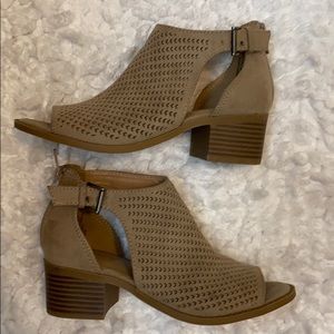 Girls Tan Justice Booties